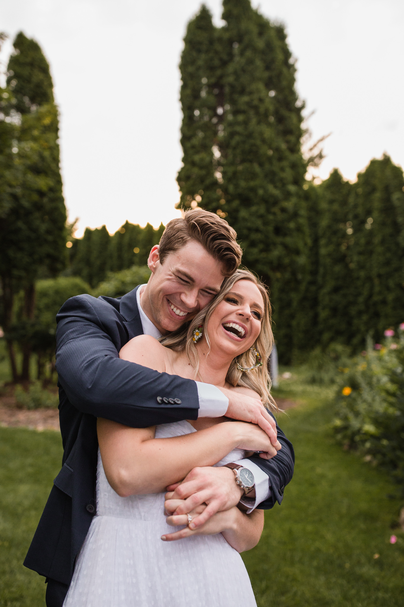 candid wedding photography