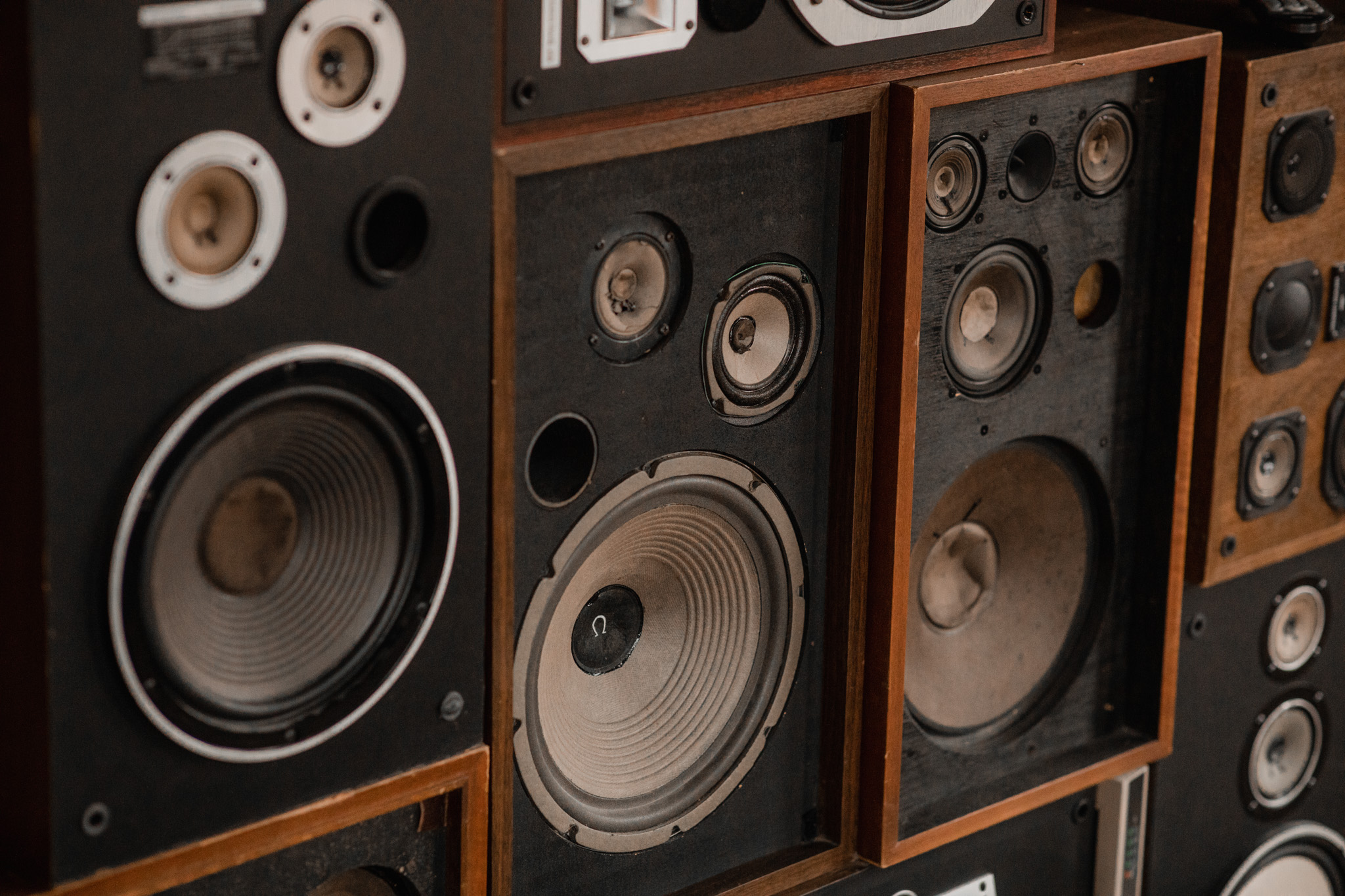 Speakers in the getting ready room at the Ivy House