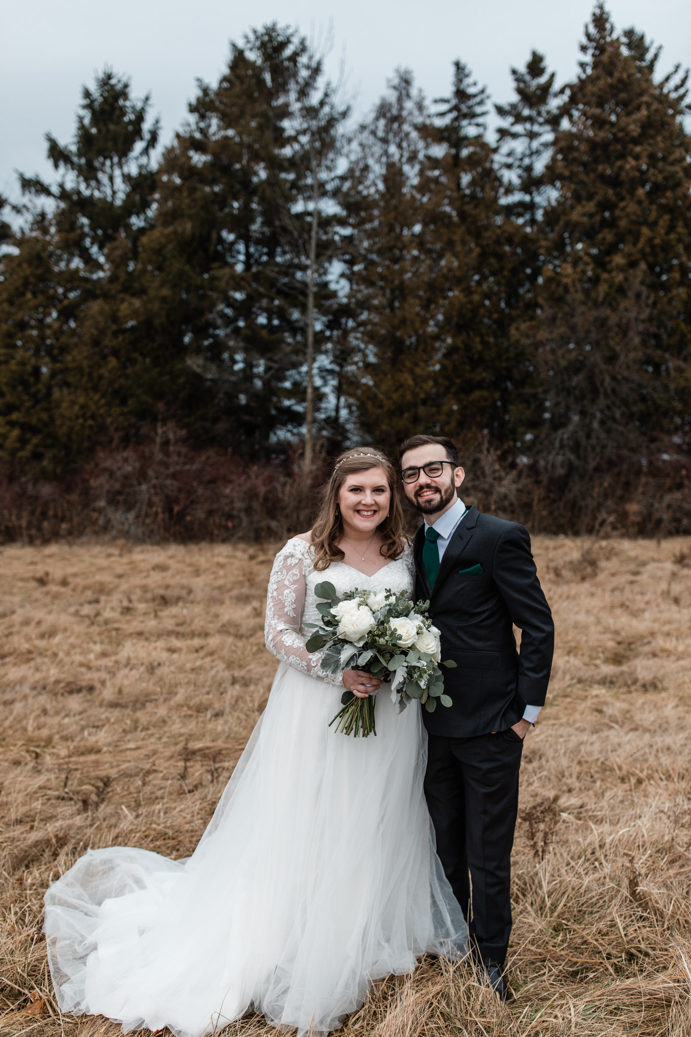 Concordia graduates wedding pictures - winter wedding photography Milwaukee