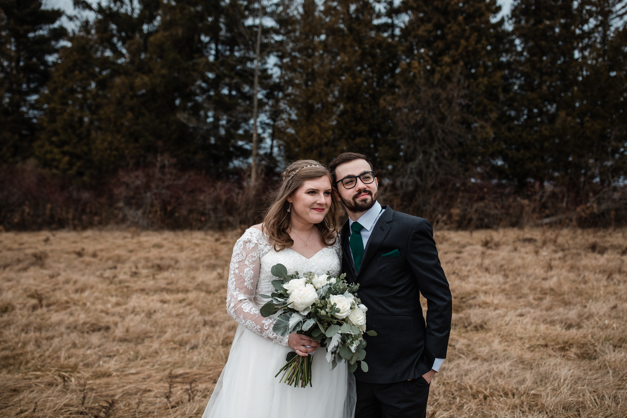 Concordia graduates wedding pictures - winter wedding photography Milwaukee