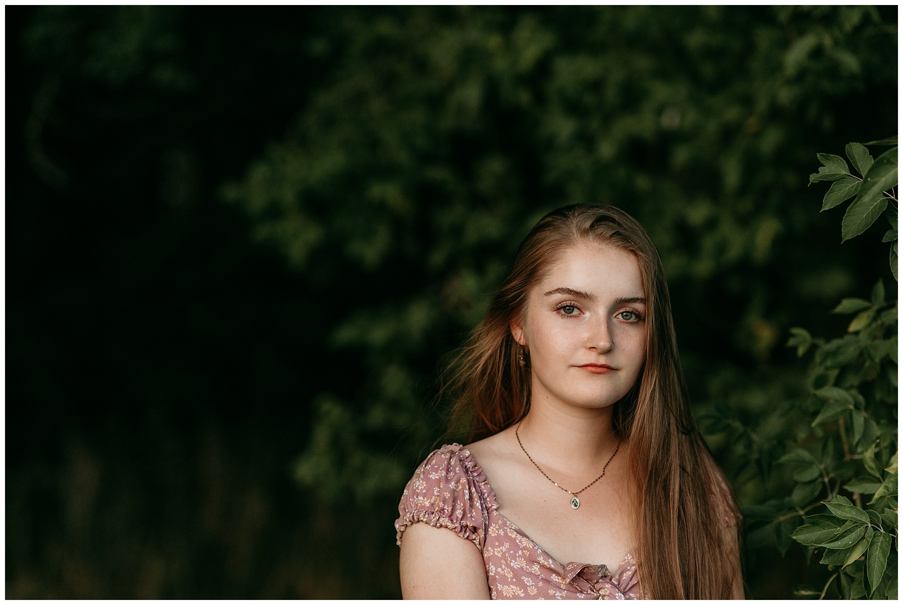 Grafton Wisconsin Senior pictures Class of 2022 - Girl with natural makeup