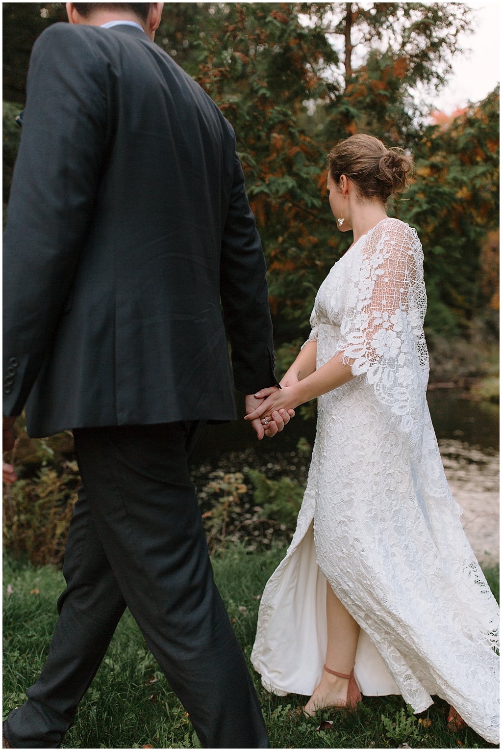 couples wedding pictures - unique camp wedding inspiration in Northwoods of Wisconsin on lake