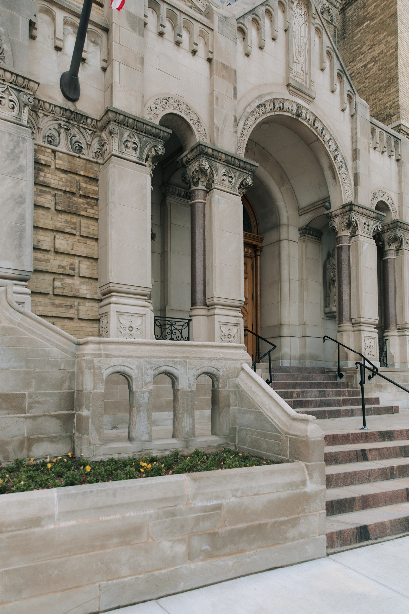 Outside of St Stanislaus Milwaukee before a wedding