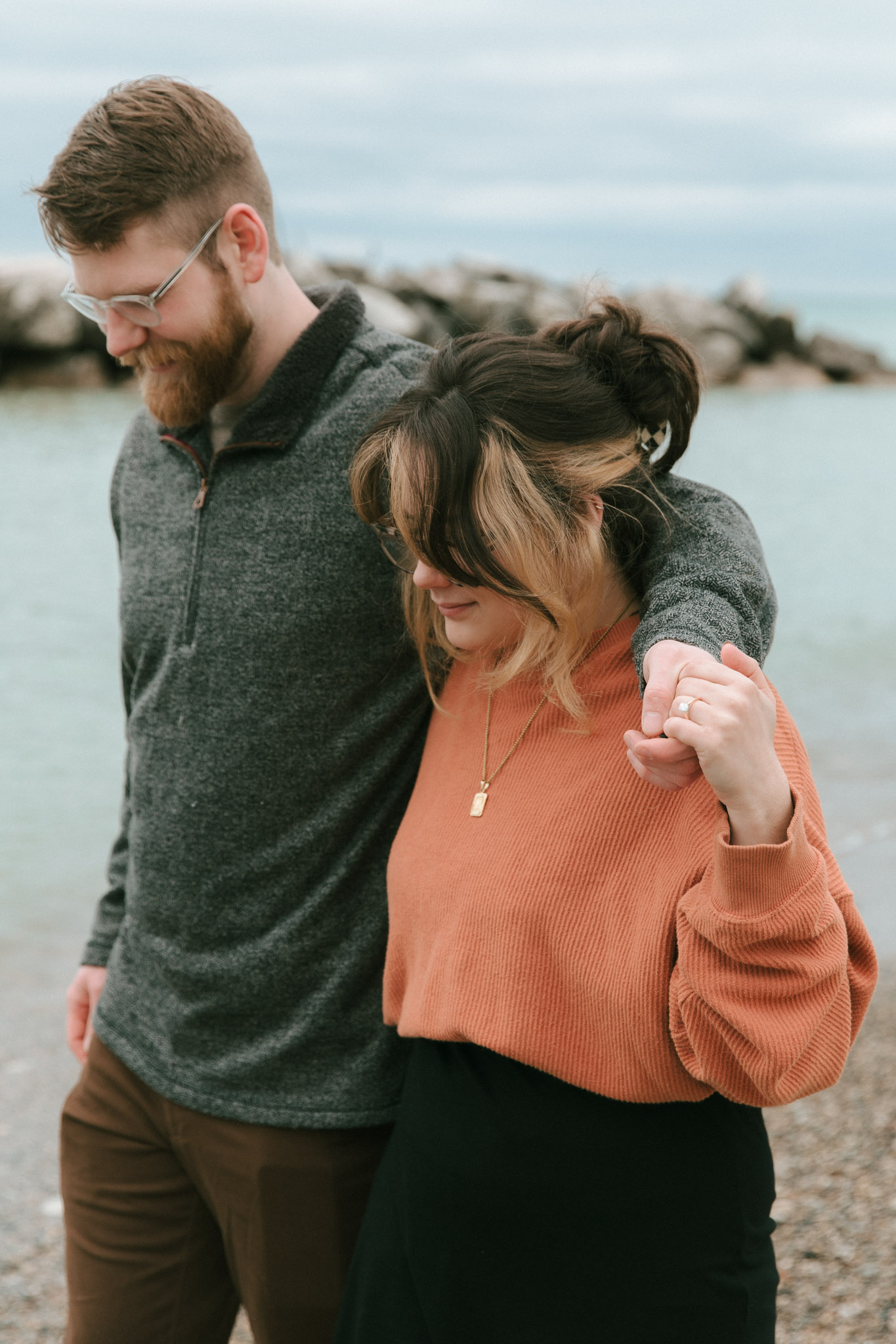 Klode Park Milwaukee Wisconsin Lake Engagement - Proposal photographer -